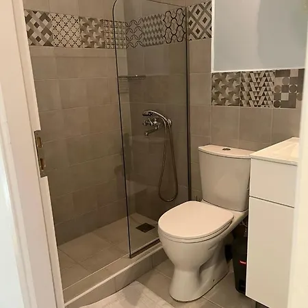 Almira And * 아기아 마리나