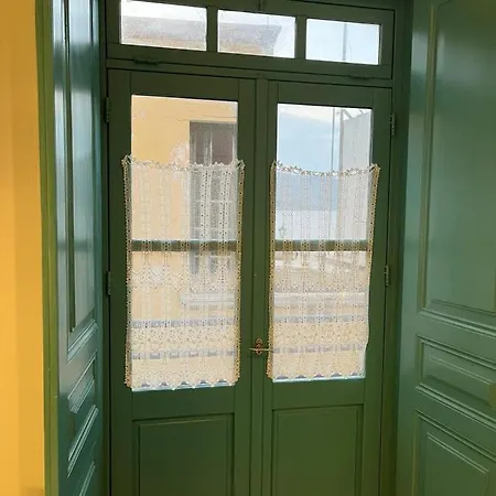 Almira And Апартаменты *