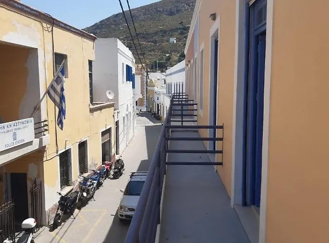 Almira And اجيا مارينا