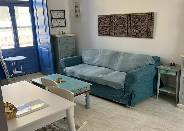 شقة Almira And اجيا مارينا